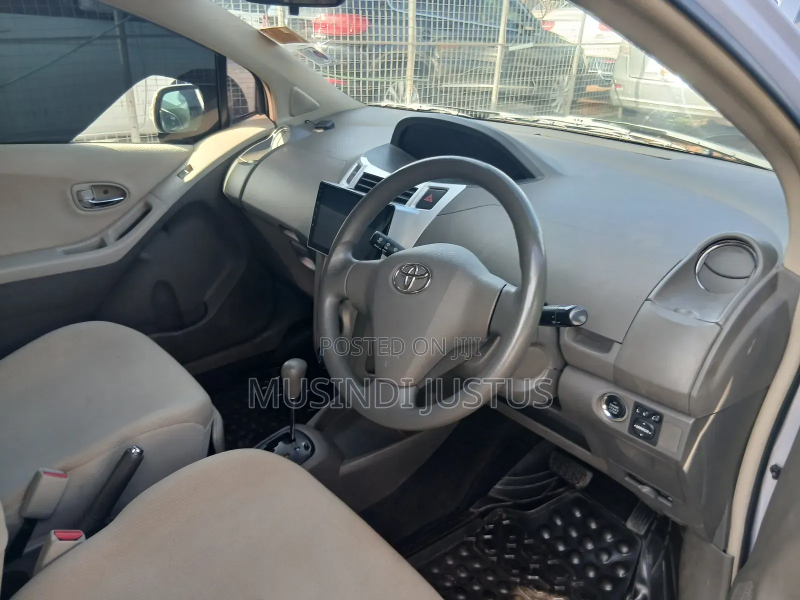 Toyota Vitz 2009