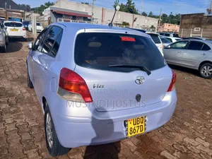 Toyota Vitz 2009