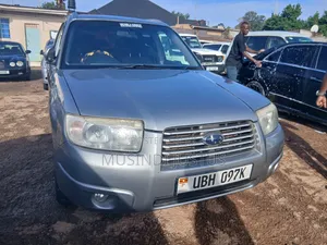 Subaru Forester 2006 Silver