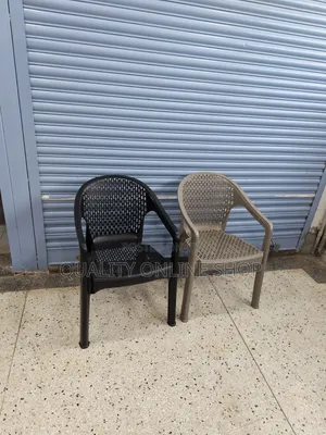 Dust Less Plastic Chairs Plastic Chairs
