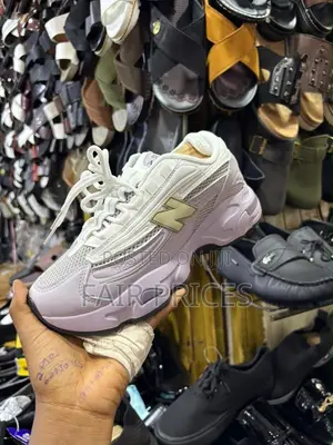 Ladies New Balance 1000 Size 36-41