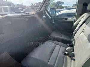 Toyota Land Cruiser 2009 White