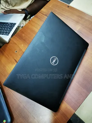 Laptop Dell Latitude 7390 8GB Intel Core i5 SSD 256GB
