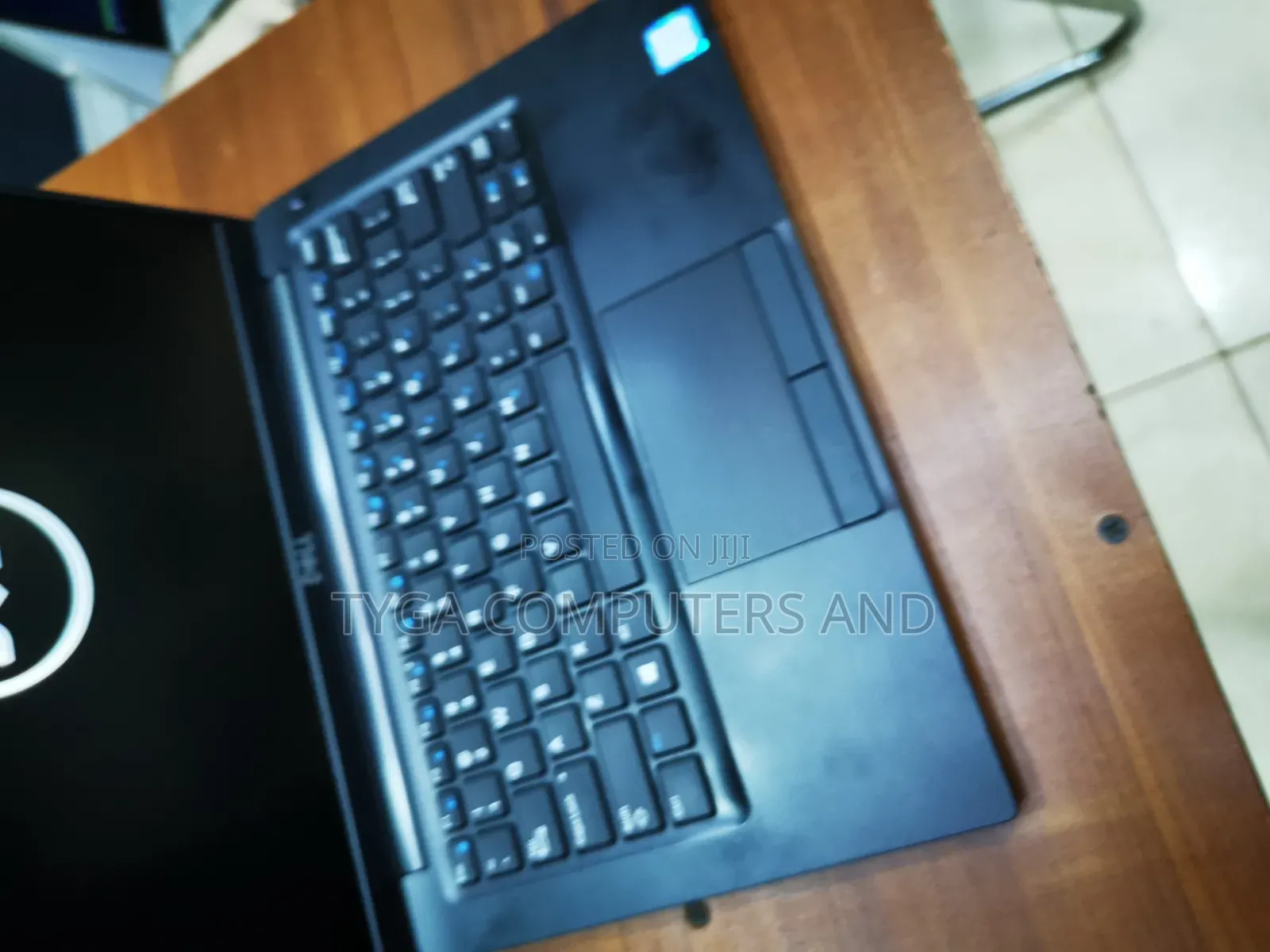 Laptop Dell Latitude 7390 8GB Intel Core i5 SSD 256GB