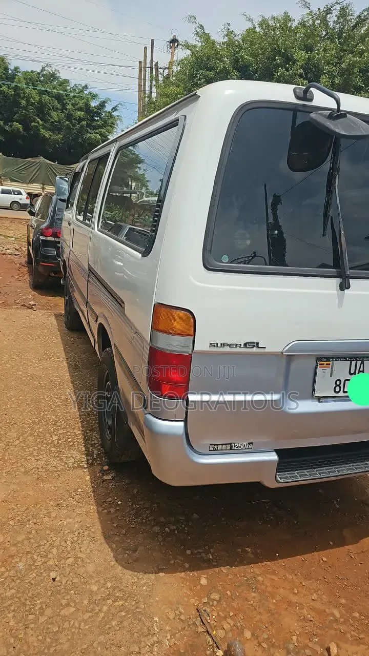 New Toyota HiAce 2013 White