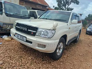 Toyota Land Cruiser Cygnus 4.7 2007 White
