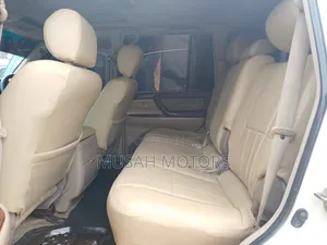 Toyota Land Cruiser Cygnus 4.7 2007 White