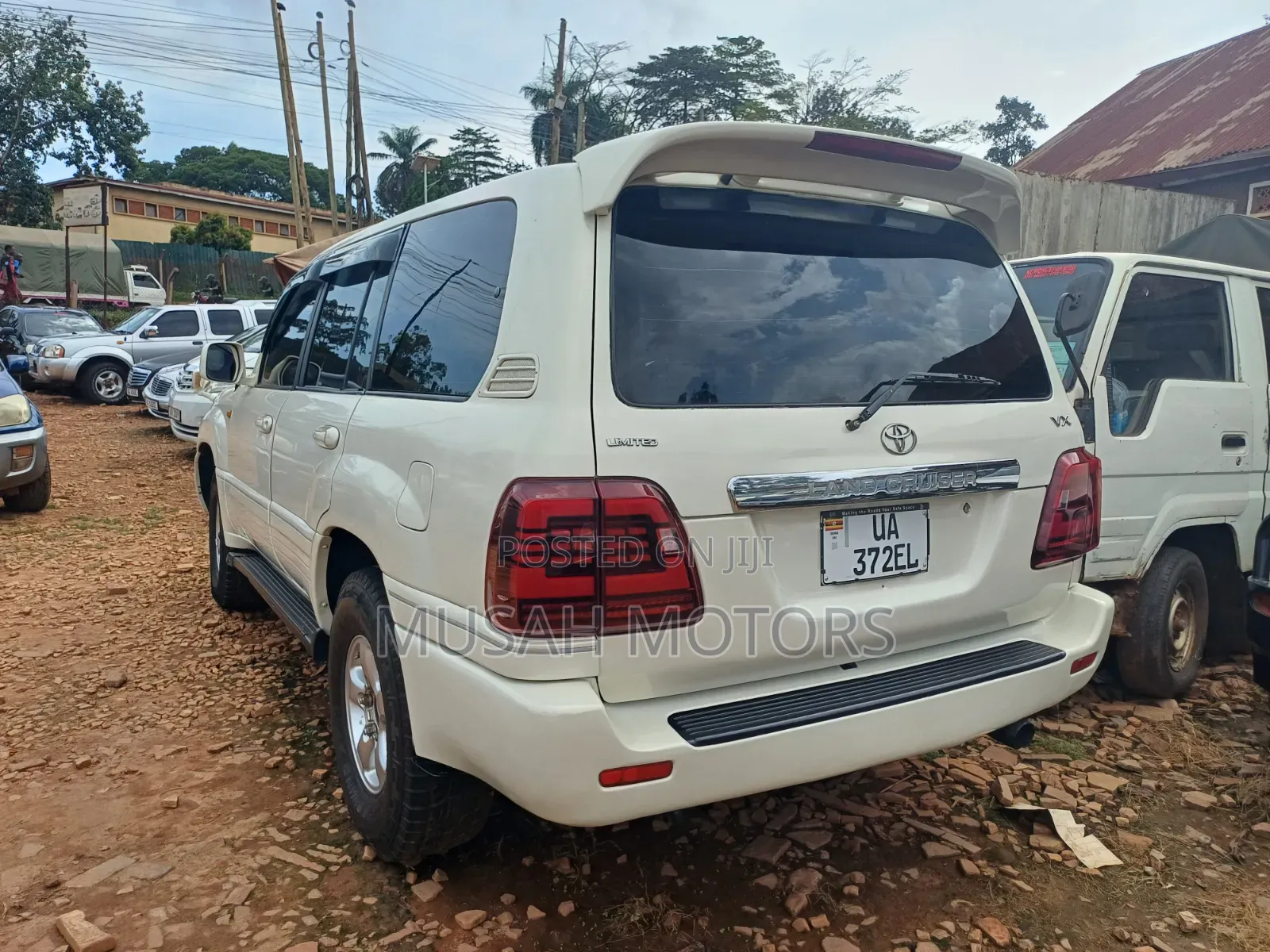 Toyota Land Cruiser Cygnus 4.7 2007 White