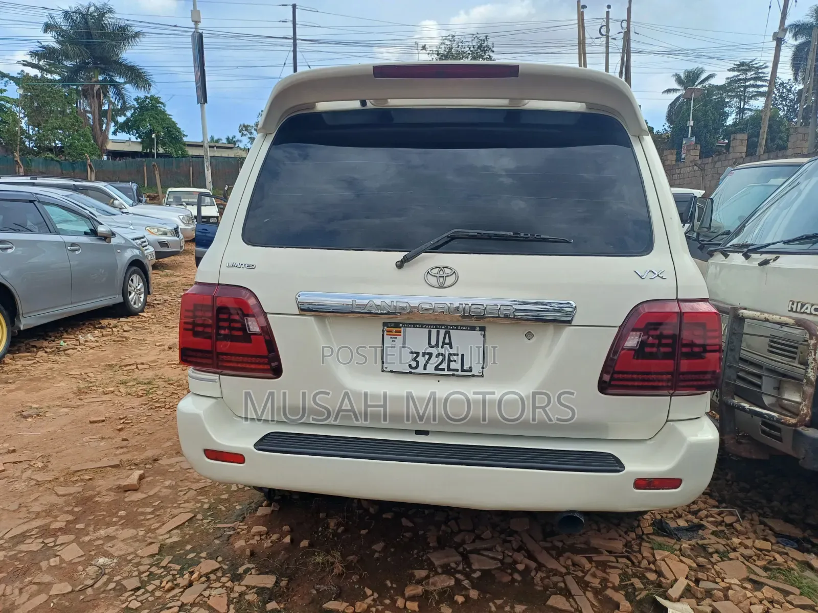 Toyota Land Cruiser Cygnus 4.7 2007 White