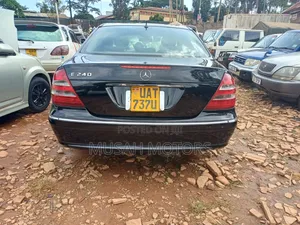 Mercedes-Benz E240 2007 Black