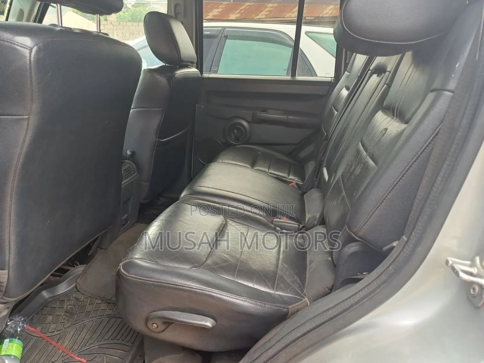 Jeep Grand Wagoneer 1993 Silver