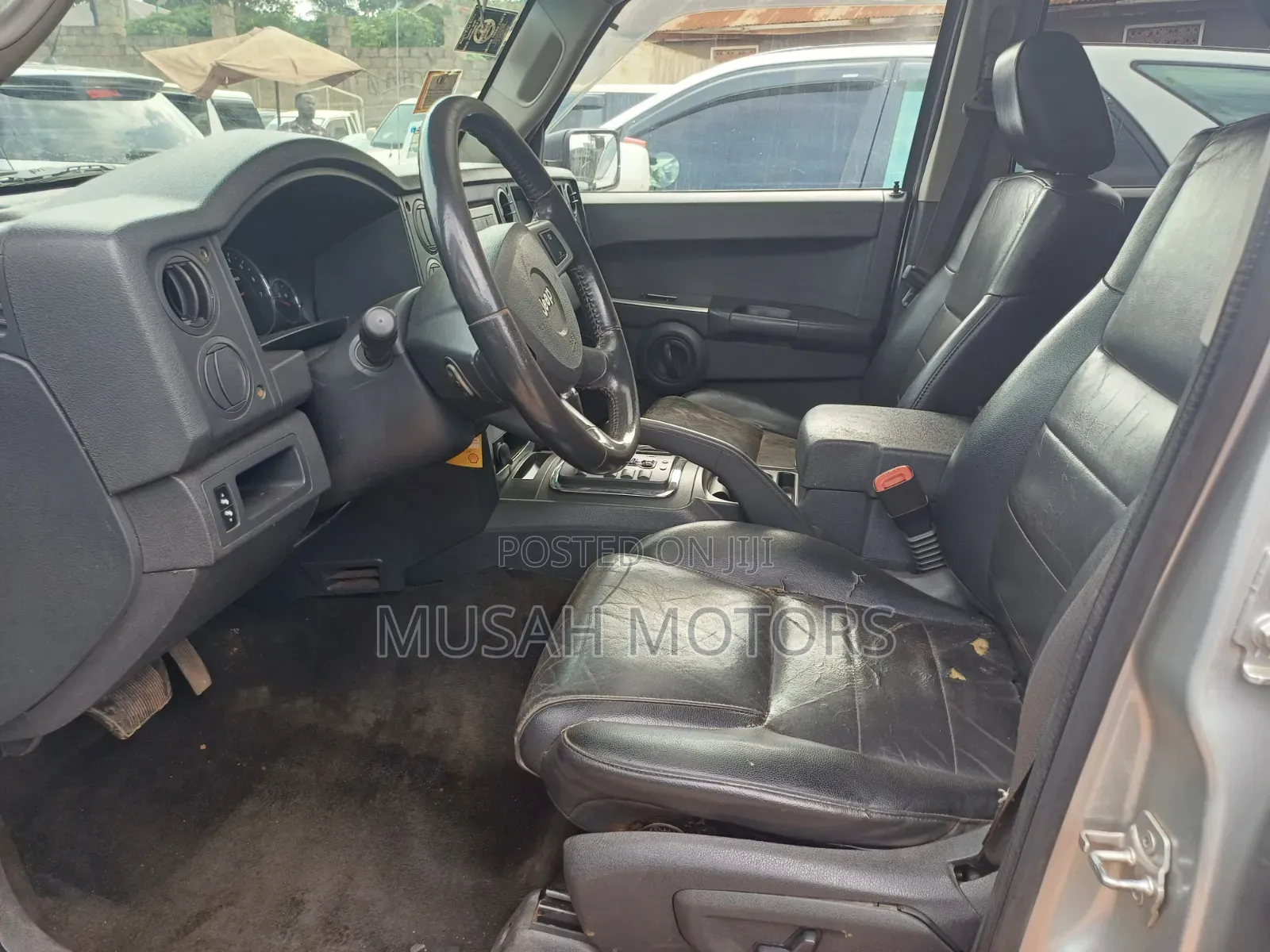 Jeep Grand Wagoneer 1993 Silver