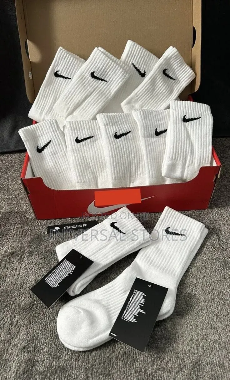 Black and White Nike Crew Socks