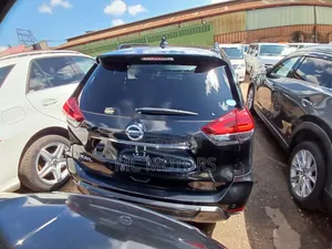 Nissan X-Trail 2.0 Petrol AWD 2017 Black