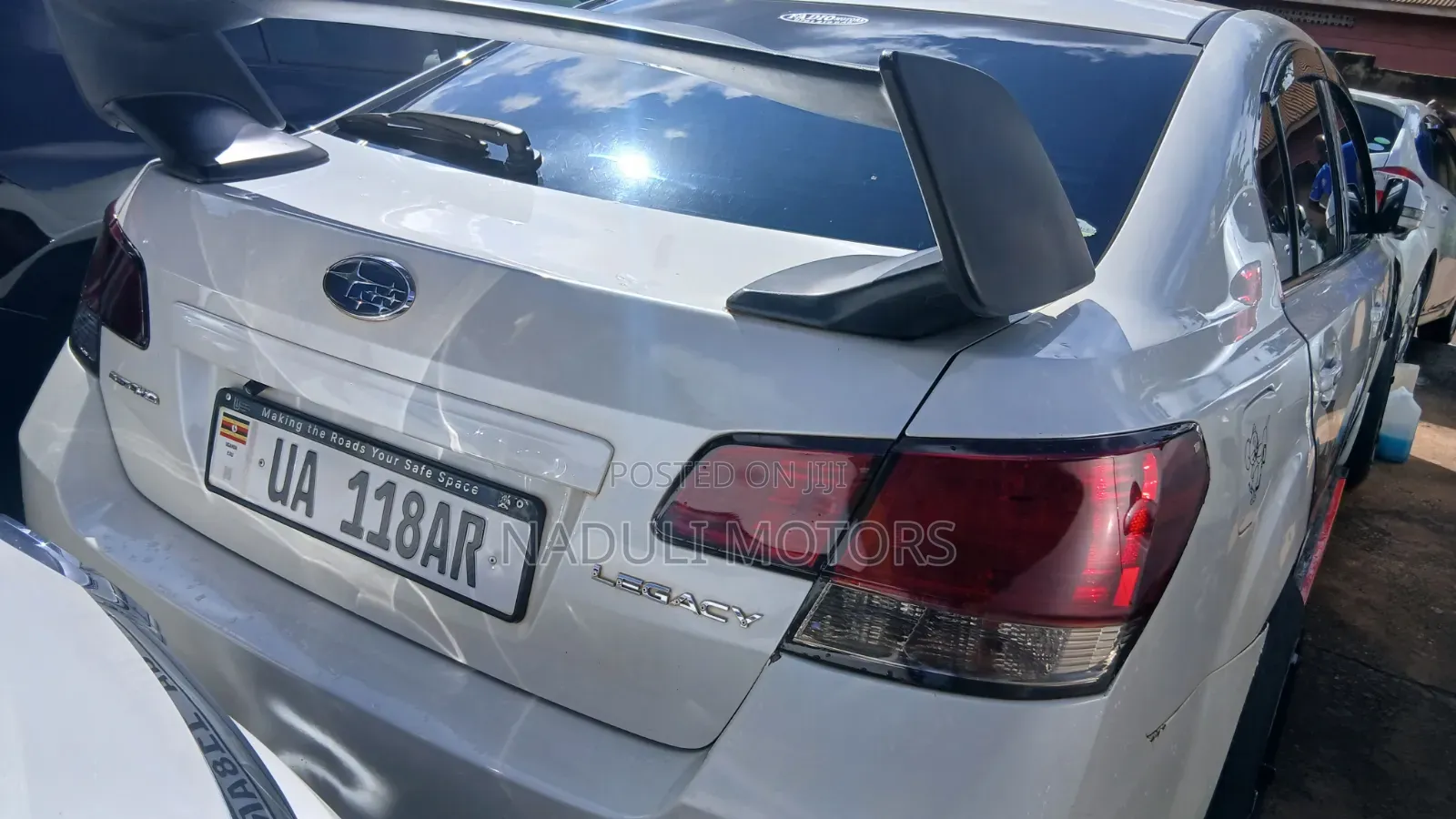 Subaru Legacy 2010 White