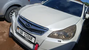 Subaru Legacy 2010 White