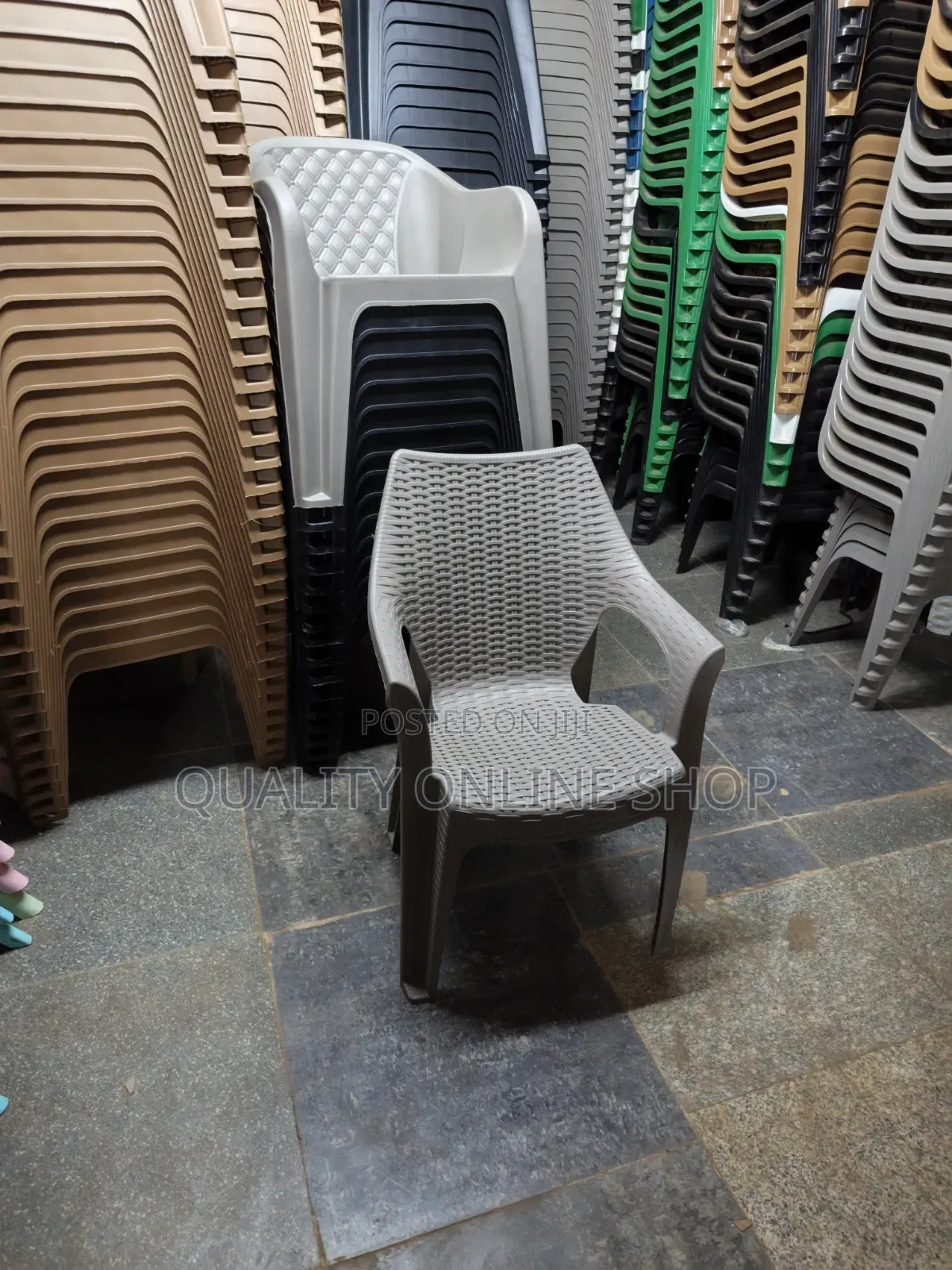 Yz2507 Plastic Chairs Plastic Chairs