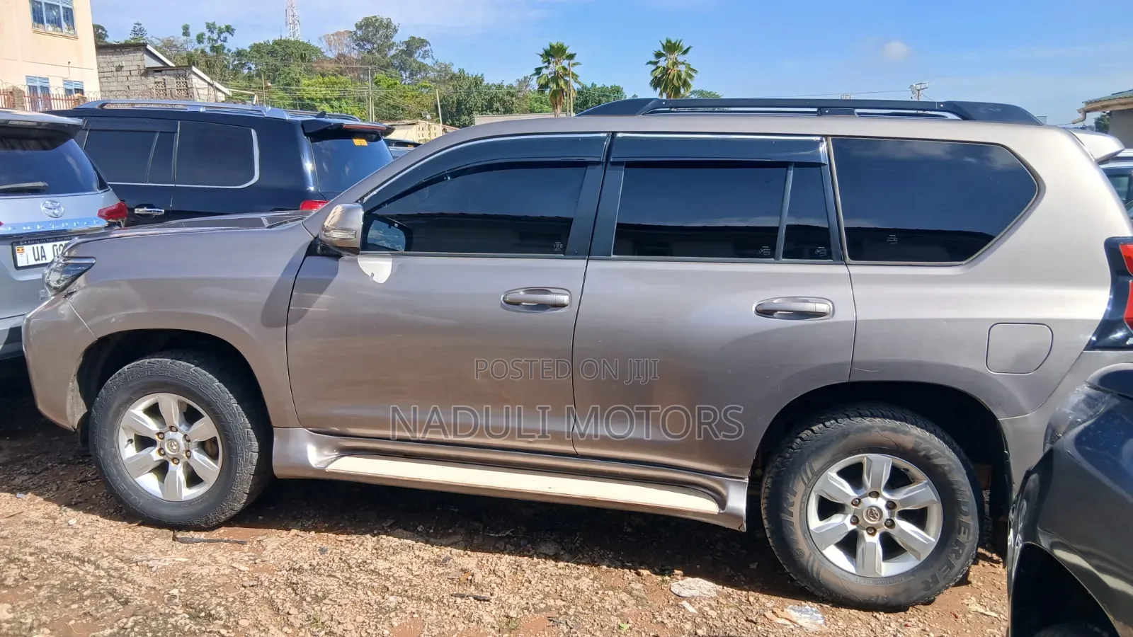 Toyota Land Cruiser Prado 2016 Gray