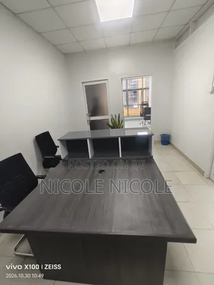 Co-Work Office Space