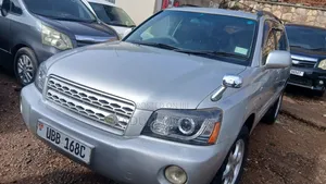 Toyota Kluger 2004 Silver