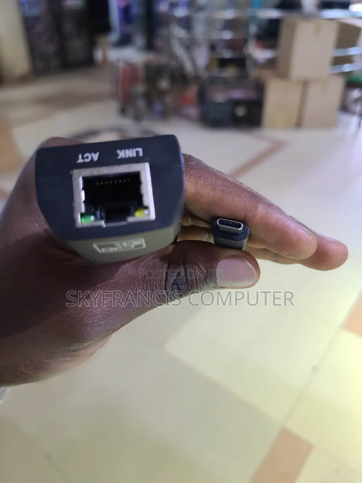 Type-C Ethernet Adapter 1o/100/1000mbps