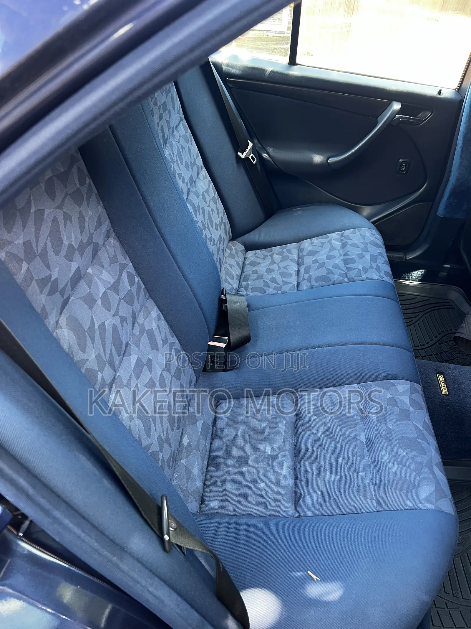 Mercedes-Benz C200 2000 Blue