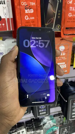 New Apple iPhone 11 64 GB Black