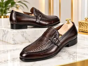 Men's Brown Woven-Texture Buckle Loafers