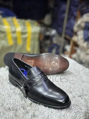Men's Black Polished Leather Penny Loafers