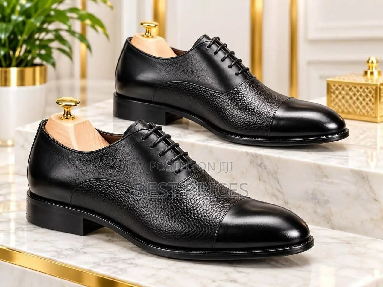 Men's Black Pebbled Leather Cap-Toe Oxford Shoes