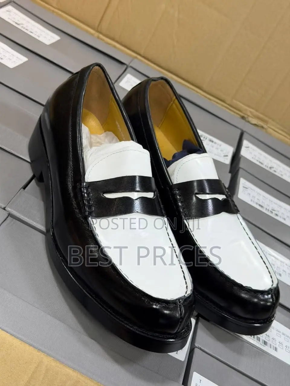 Men's Black & White Two-Tone Penny Loafers