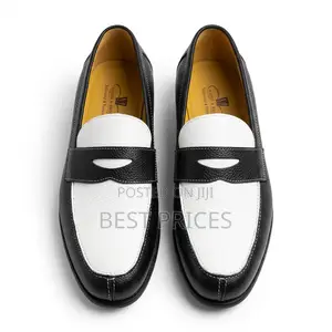 Men's Black & White Pebbled Penny Loafers