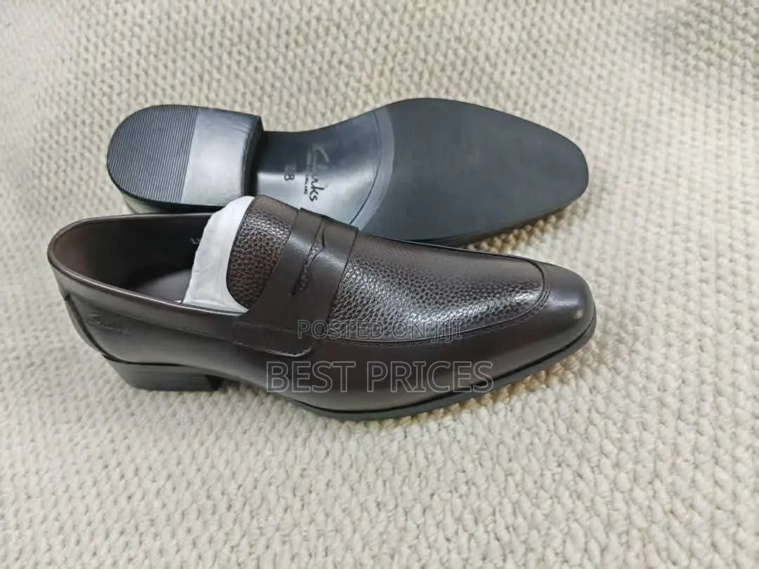 Men's Dark Brown Textured Penny Loafers