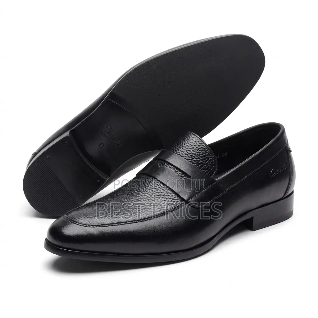 Men's Black Textured Penny Loafers