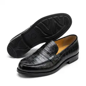 Men's Black Croc-Embossed Penny Loafers