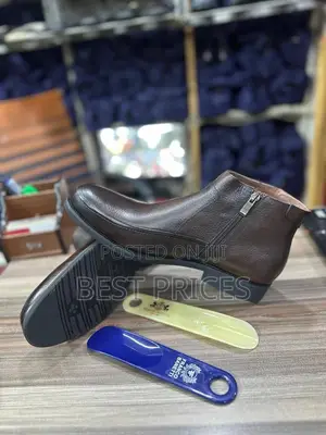 Men's Dark Brown Plain-Toe Side-Zip Ankle Boots