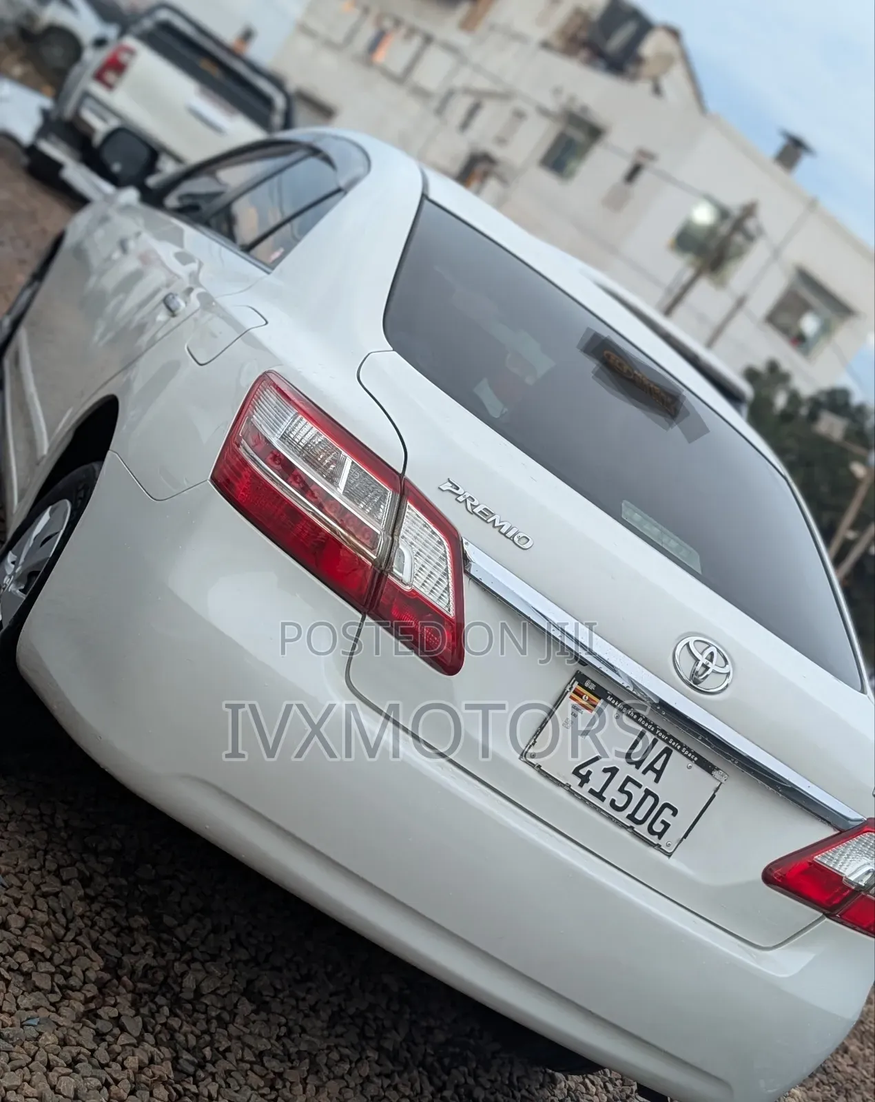Toyota Premio 1.8 AWD 2012 Pearl