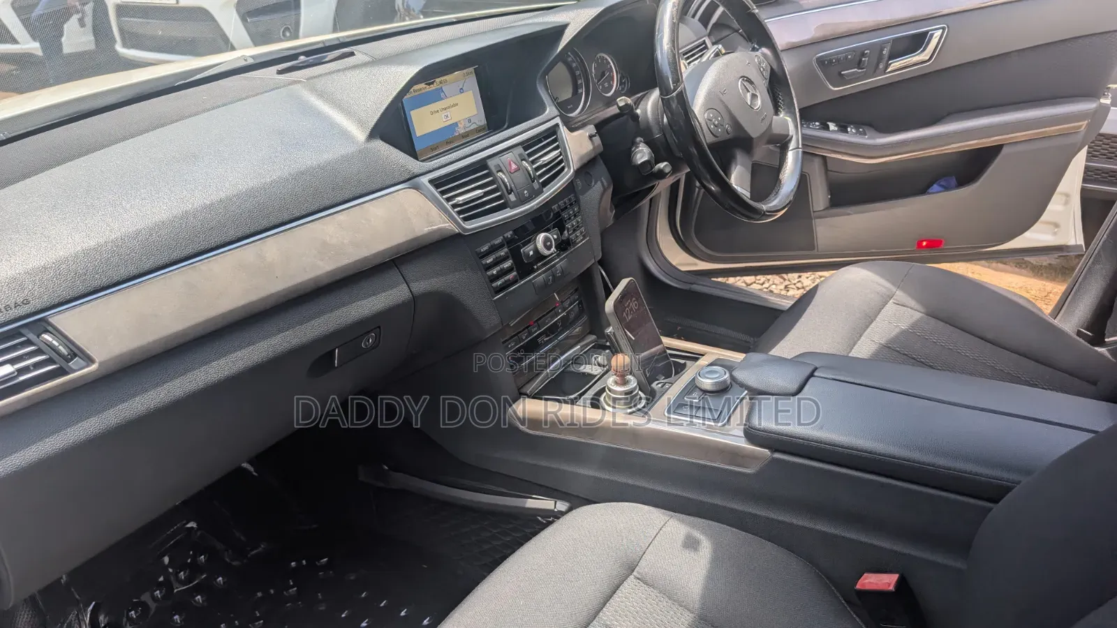 Mercedes-Benz E300 2010 White