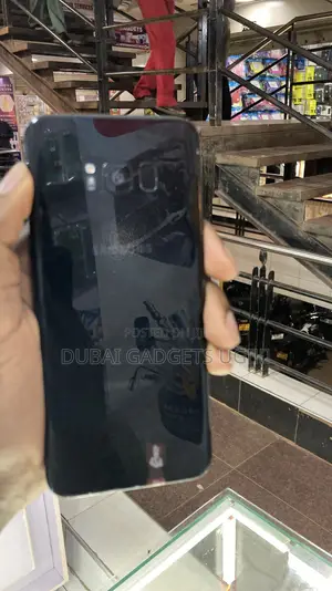 New Samsung Galaxy S8+ 128 GB Black