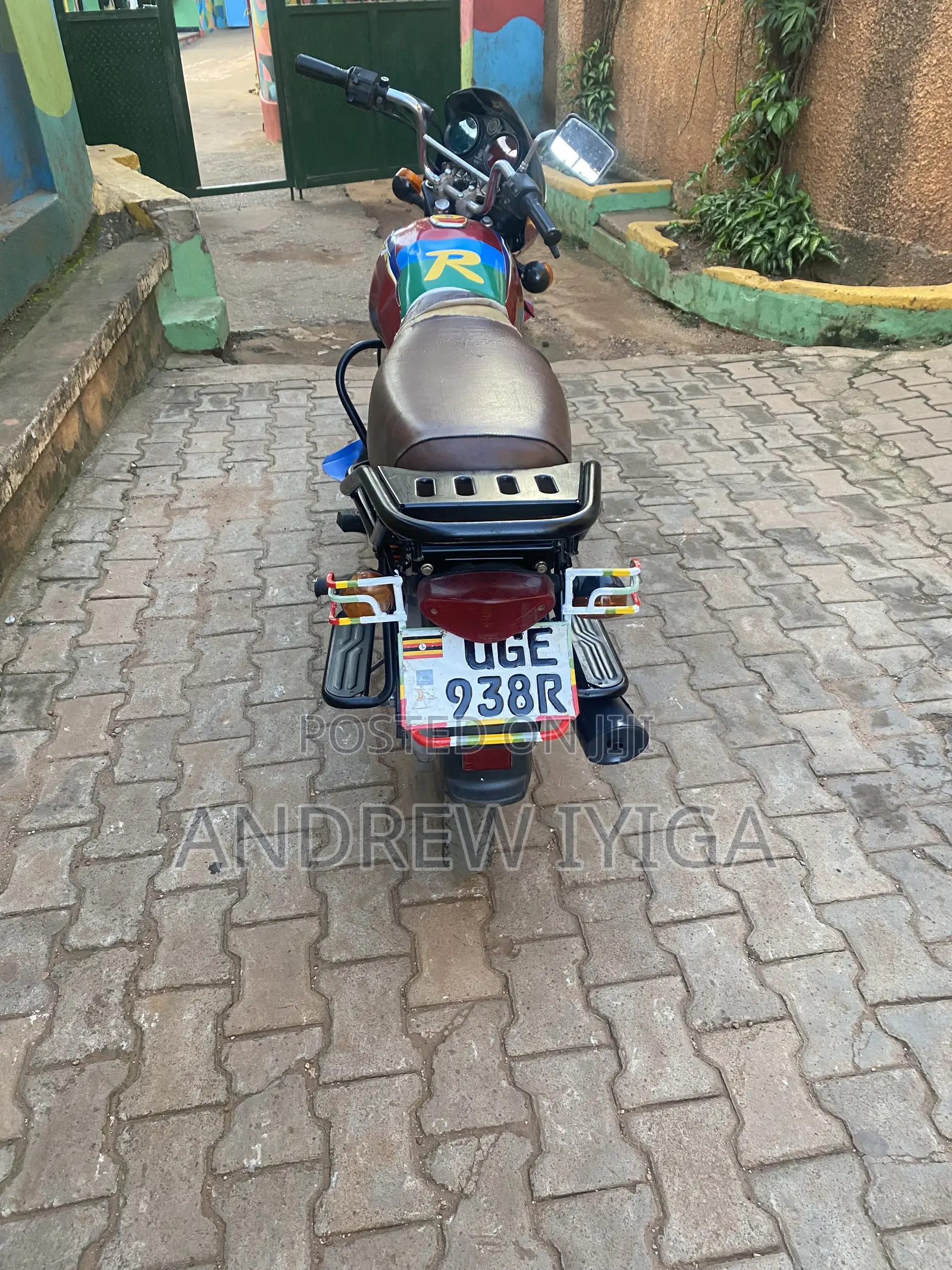 Bajaj Boxer 125 2023 Red