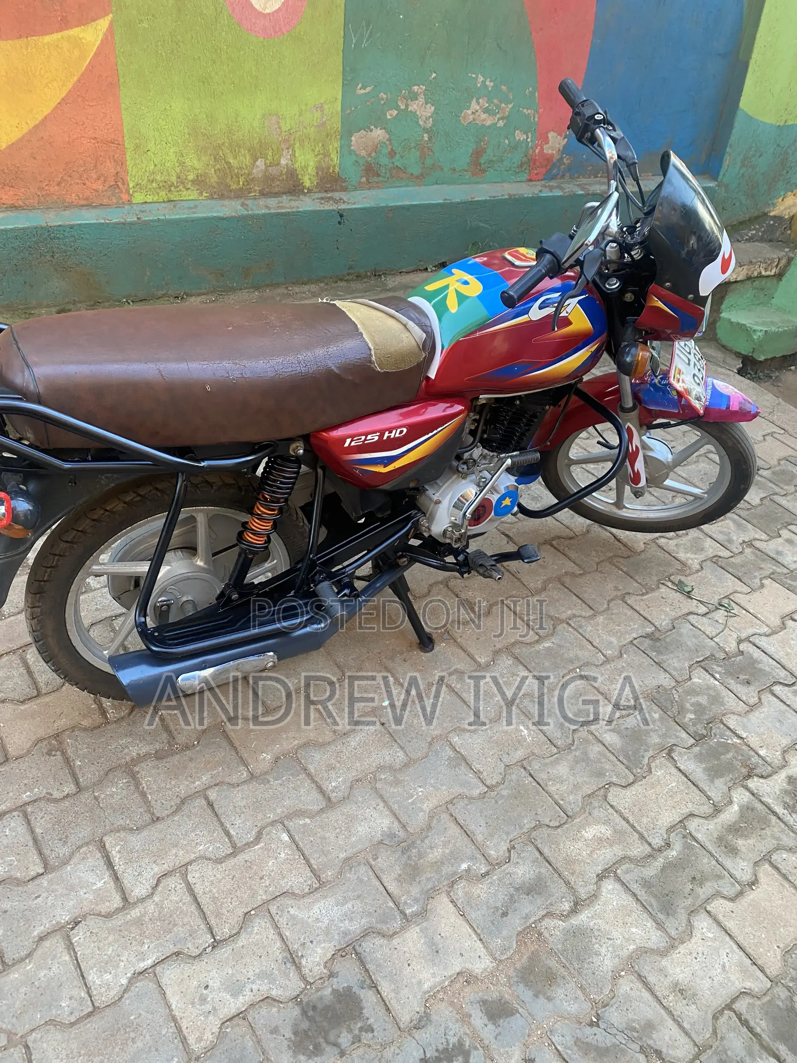 Bajaj Boxer 125 2023 Red