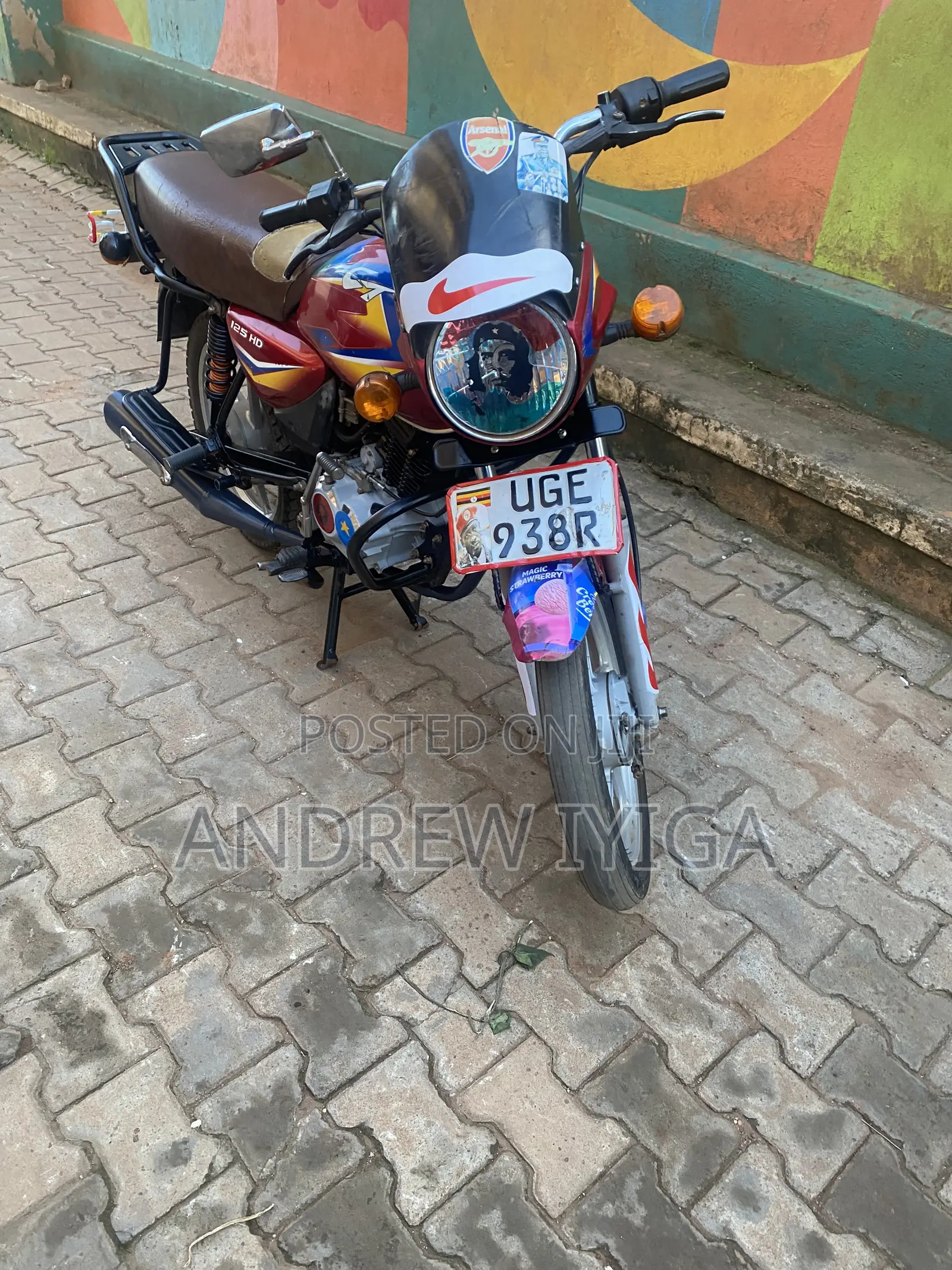 Bajaj Boxer 125 2023 Red