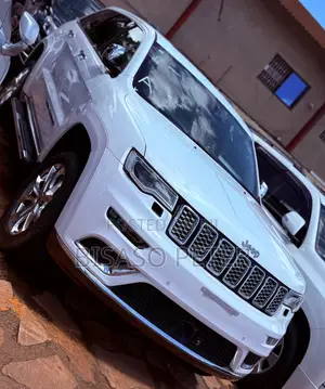 Jeep Grand Cherokee Summit 4dr 4x4 2018 White