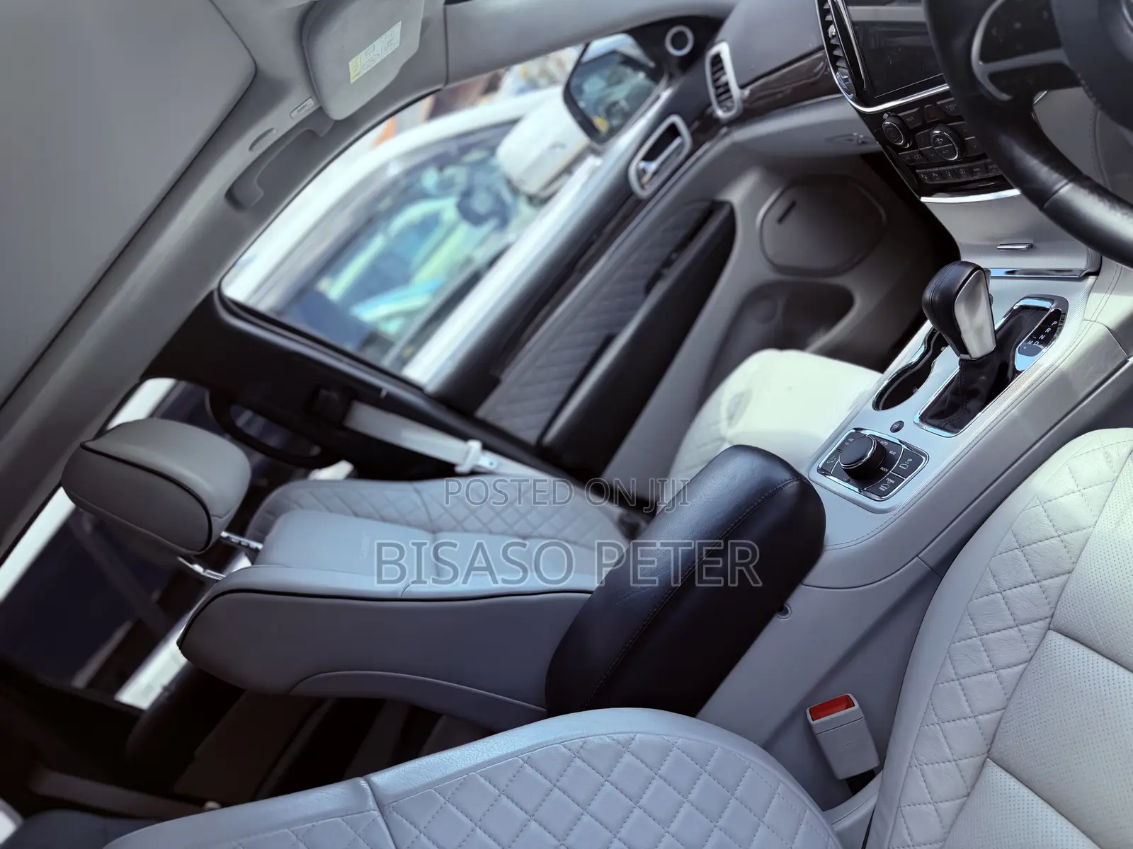 Jeep Grand Cherokee Summit 4dr 4x4 2018 White