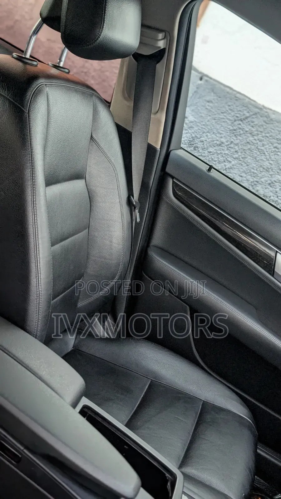 Mercedes-Benz C200 2011 White