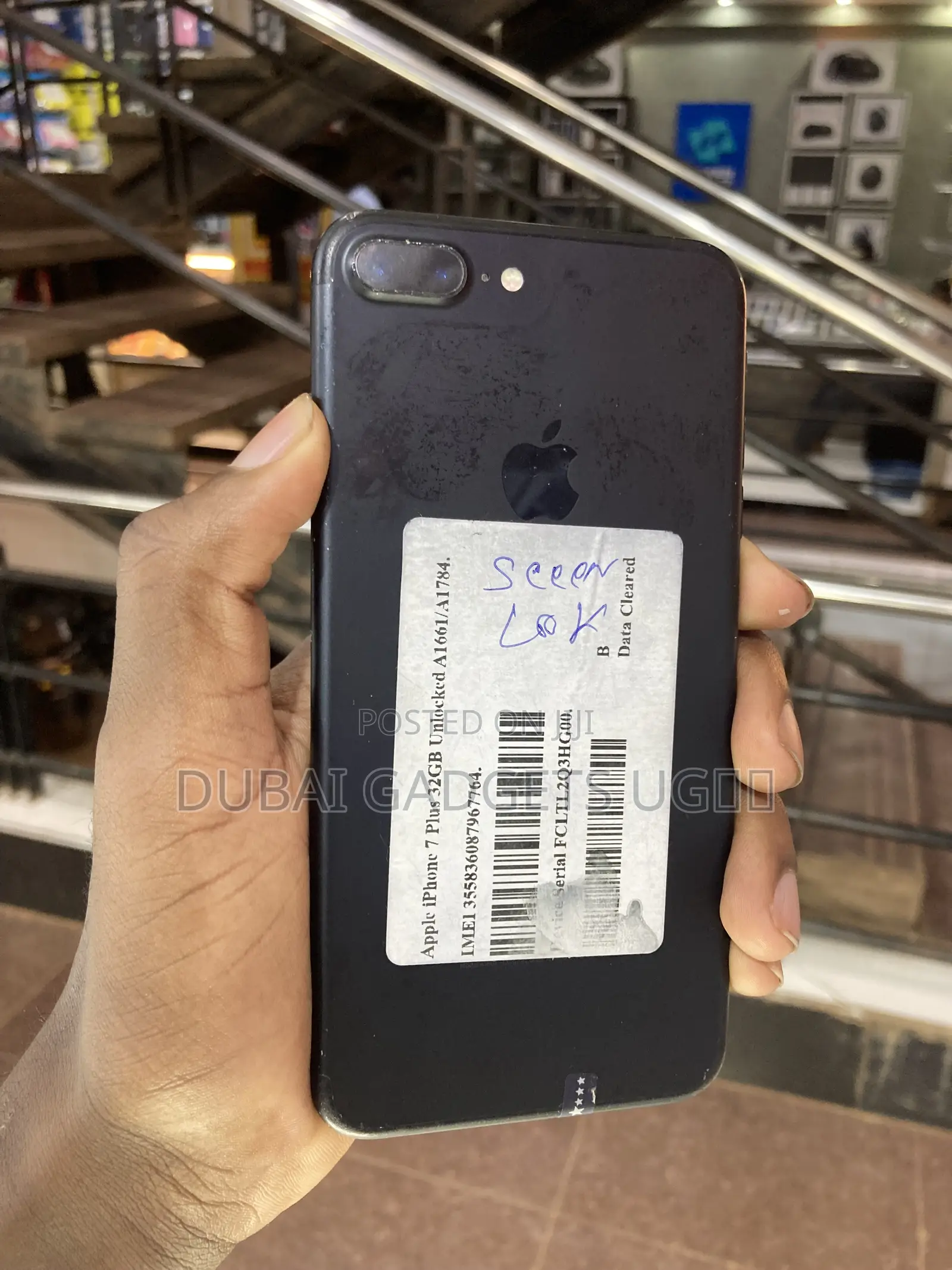 Apple iPhone 7 Plus 32 GB Black