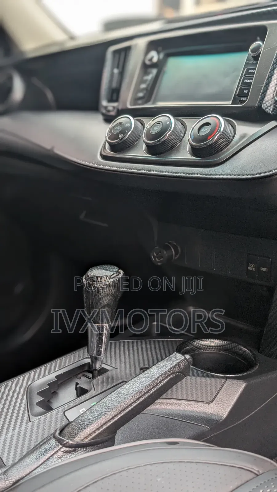 Toyota RAV4 2014 White
