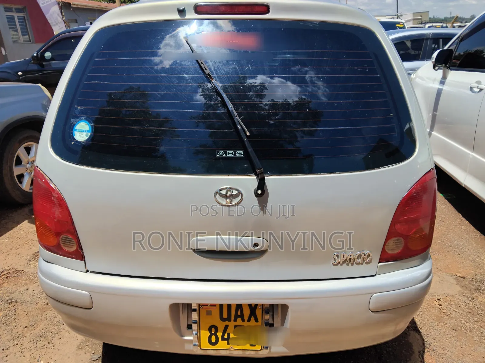 Toyota Corolla Spacio 2000 Silver