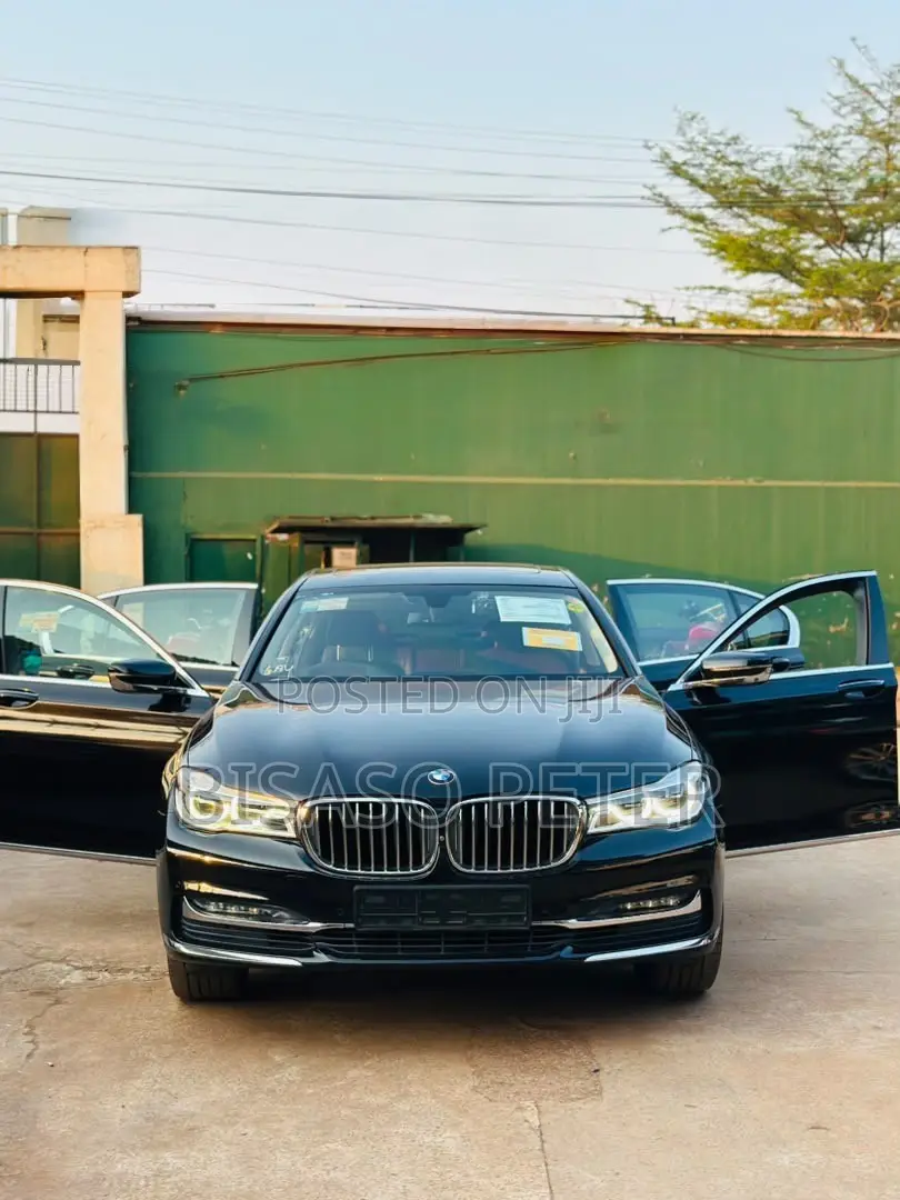 BMW 7 Series 730Li 2016 Black