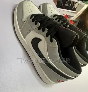 Canvas Shoes for Men